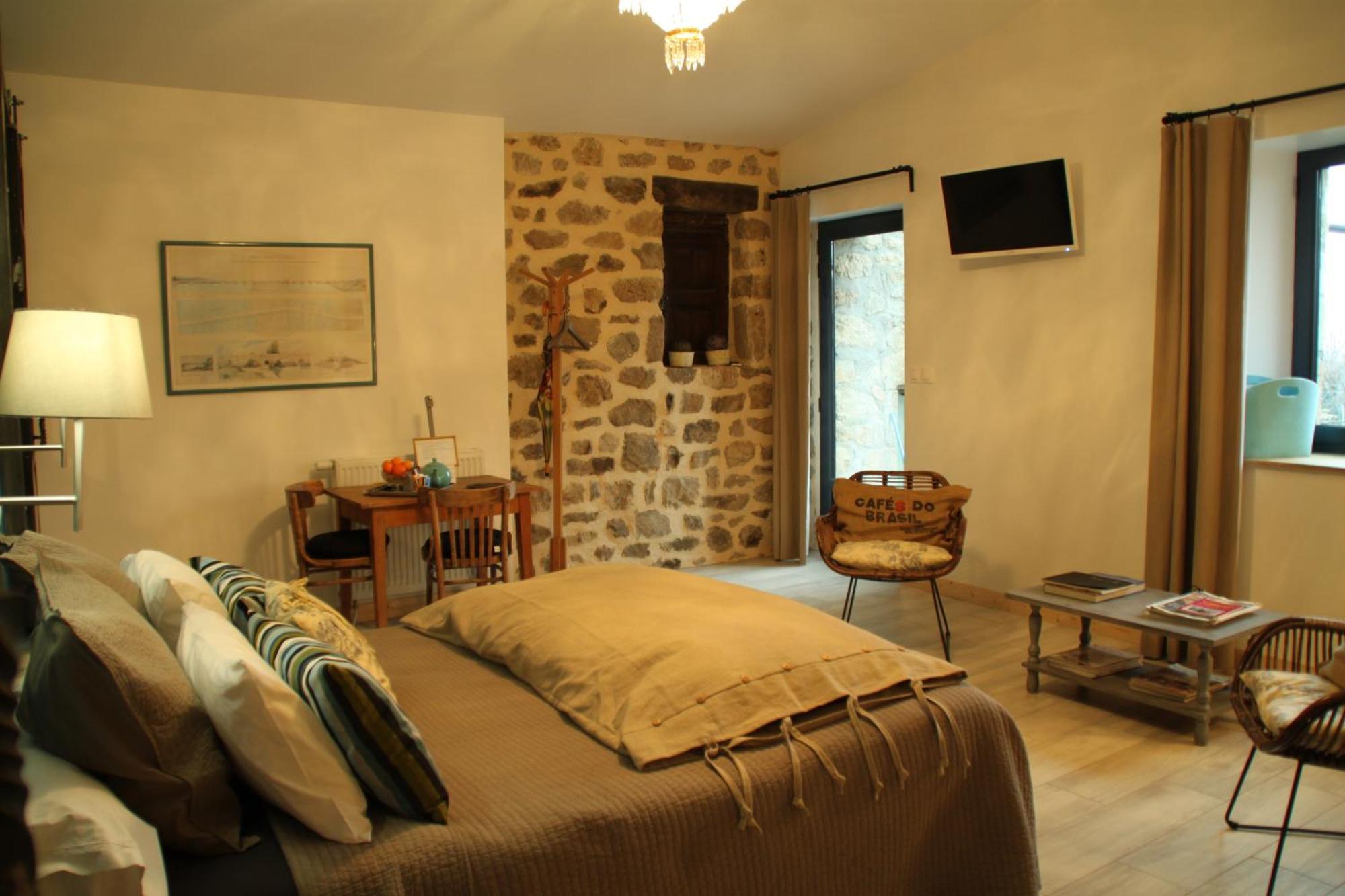 Bed and Breakfast La Demeure Des Maitres Chirols Exterior foto