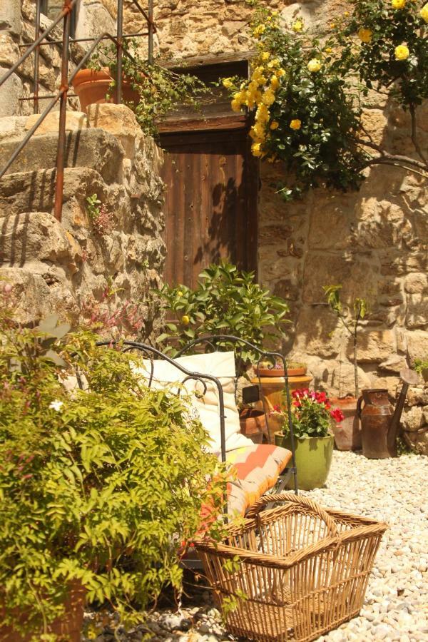 Bed and Breakfast La Demeure Des Maitres Chirols Exterior foto